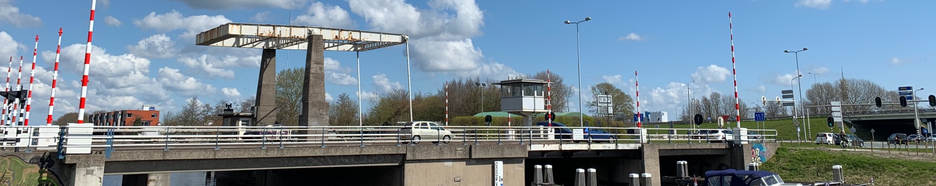 /bestanden/afbeeldingen/Verkeer_Vervoer/Header Brug Krommenie.jpg